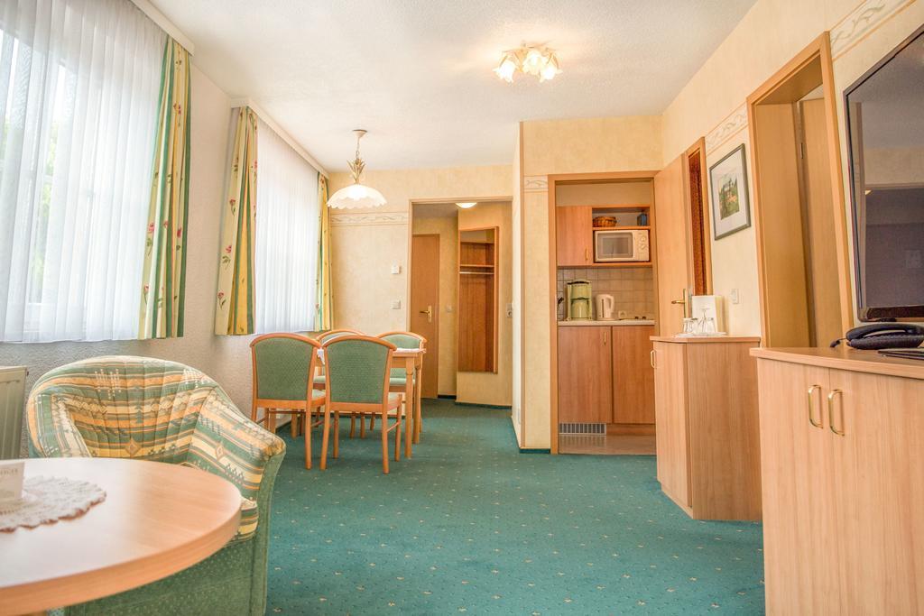 Haus Irmchen Apartment Stolberg  ภายนอก รูปภาพ